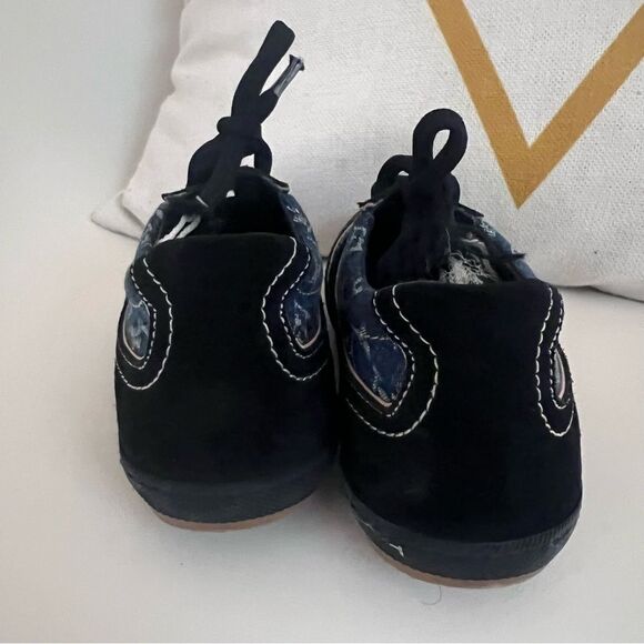 Louis Vuitton Kids Denim Logo Sneakers Size 32 (US 1) - Picture 4 of 10